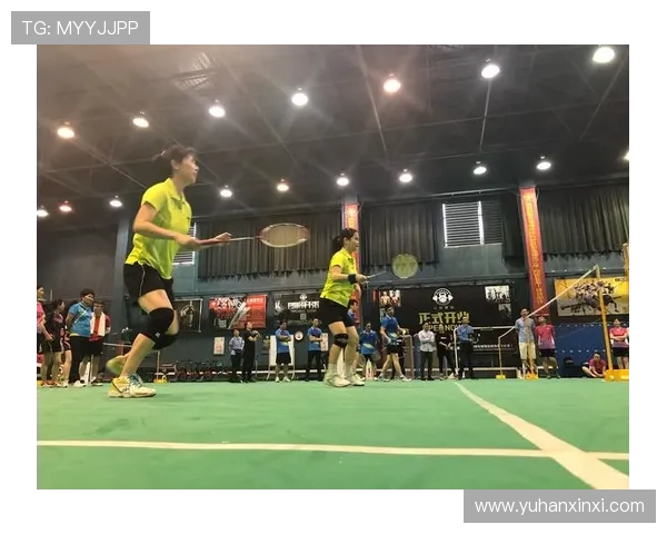 重庆羽毛球队战术解析与运营体系探讨助力羽毛球发展